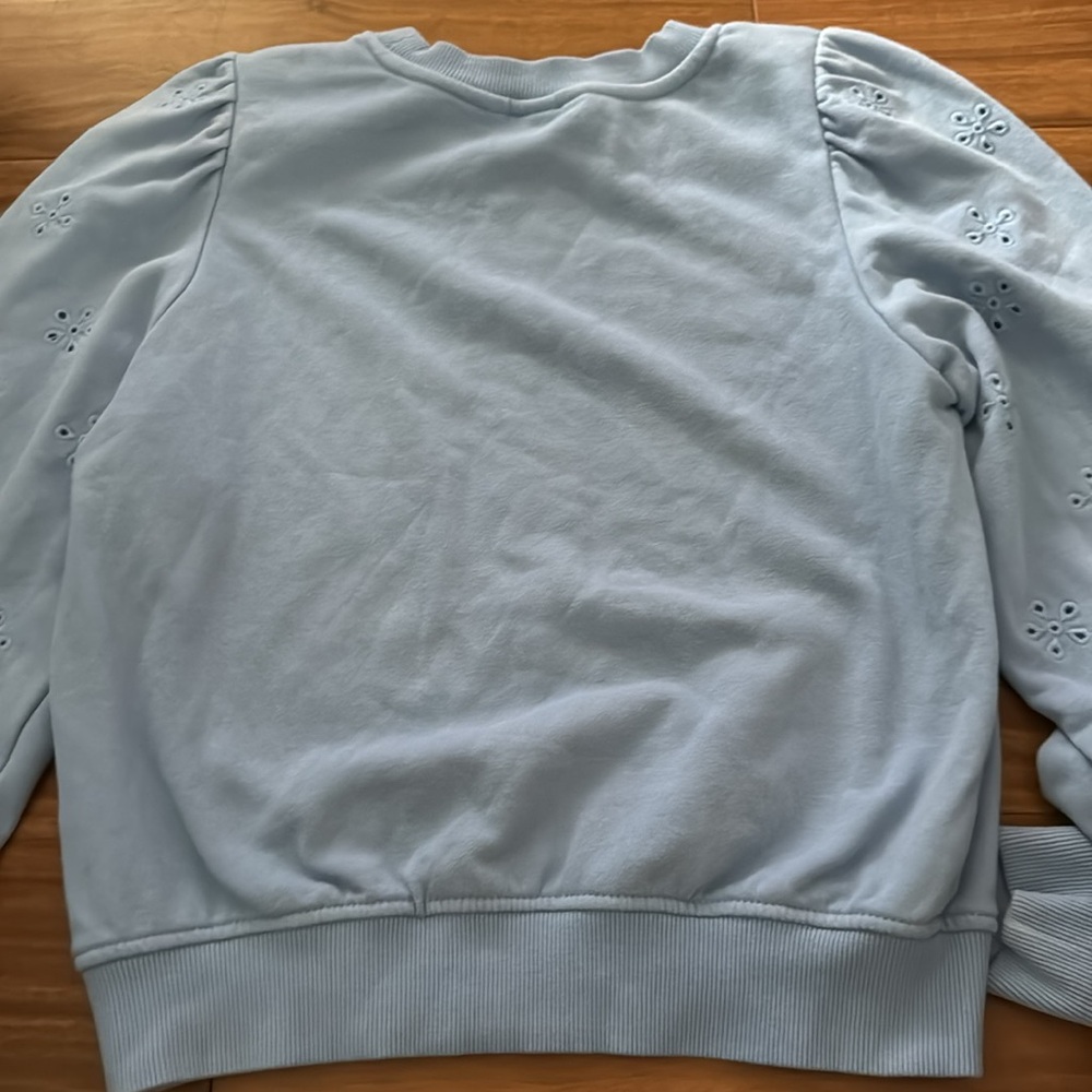 H&M Sweater - Picture 7 of 7